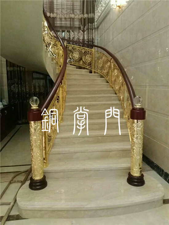 麻豆网站免费观看杆